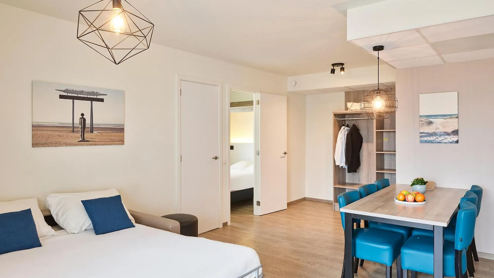Apartment Holiday Suites Zeebrugge