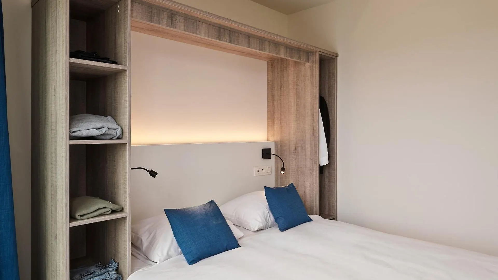 Apartment Holiday Suites Zeebrugge