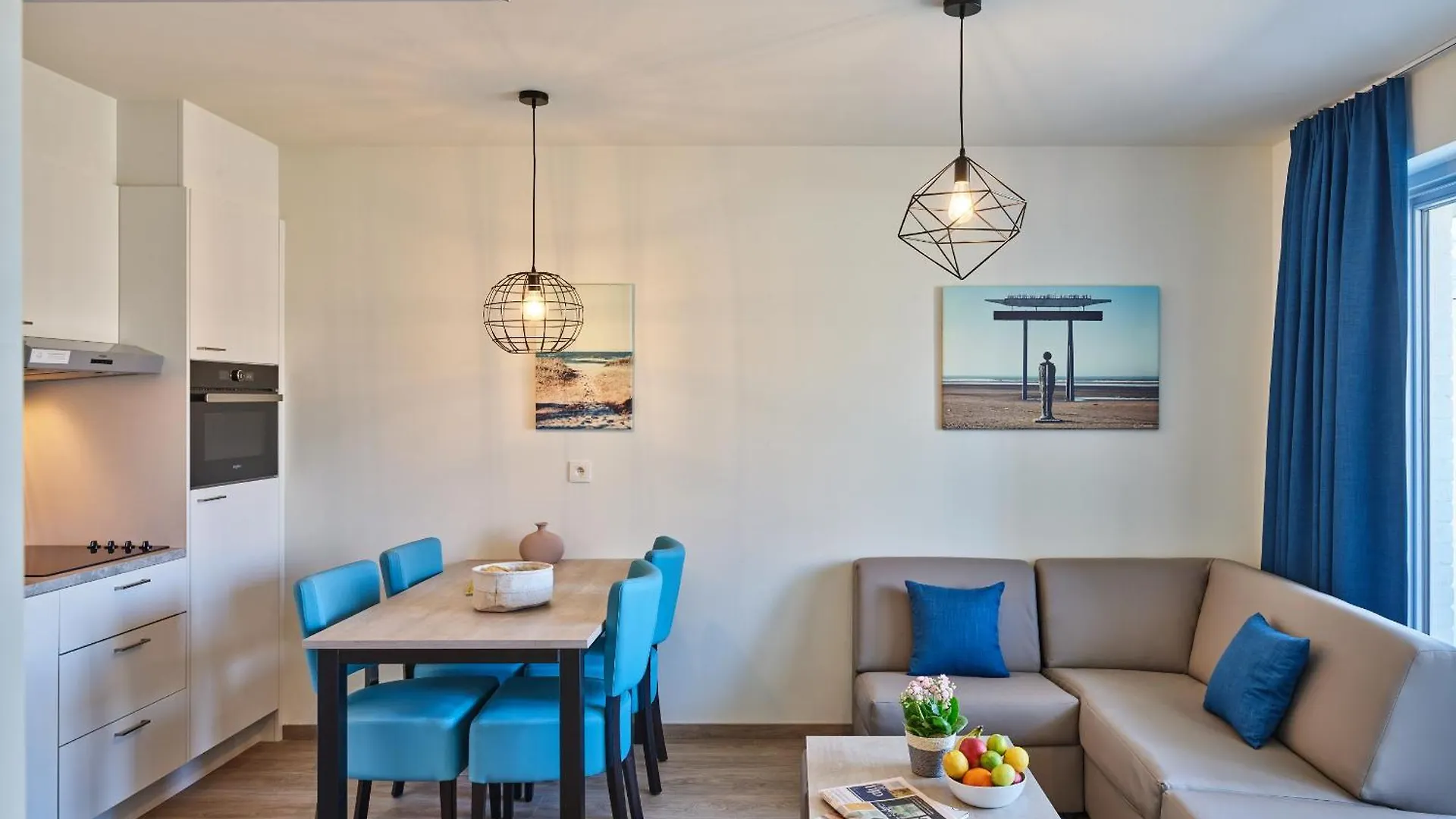 Holiday Suites Zeebrugge 0*, Bruges
