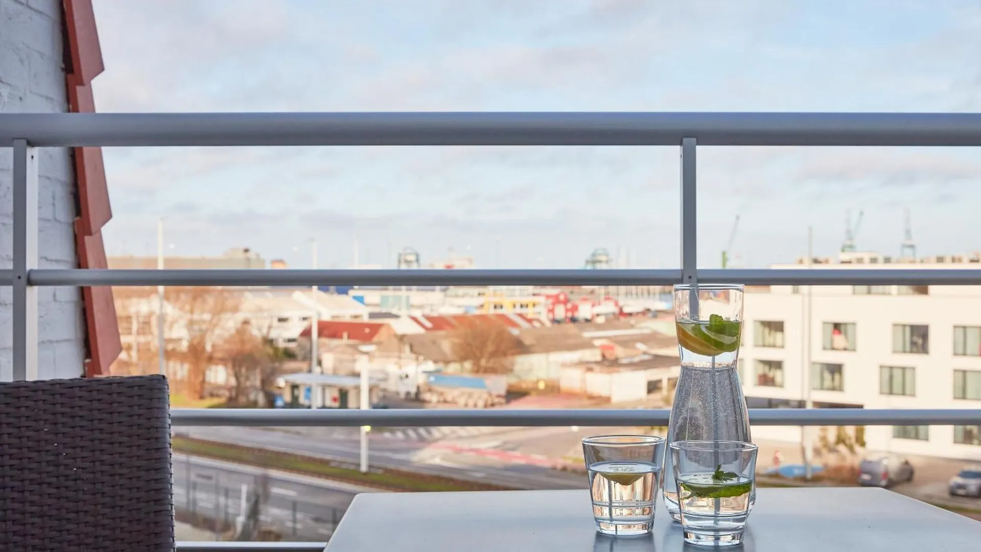 Holiday Suites Zeebrugge Apartment Bruges