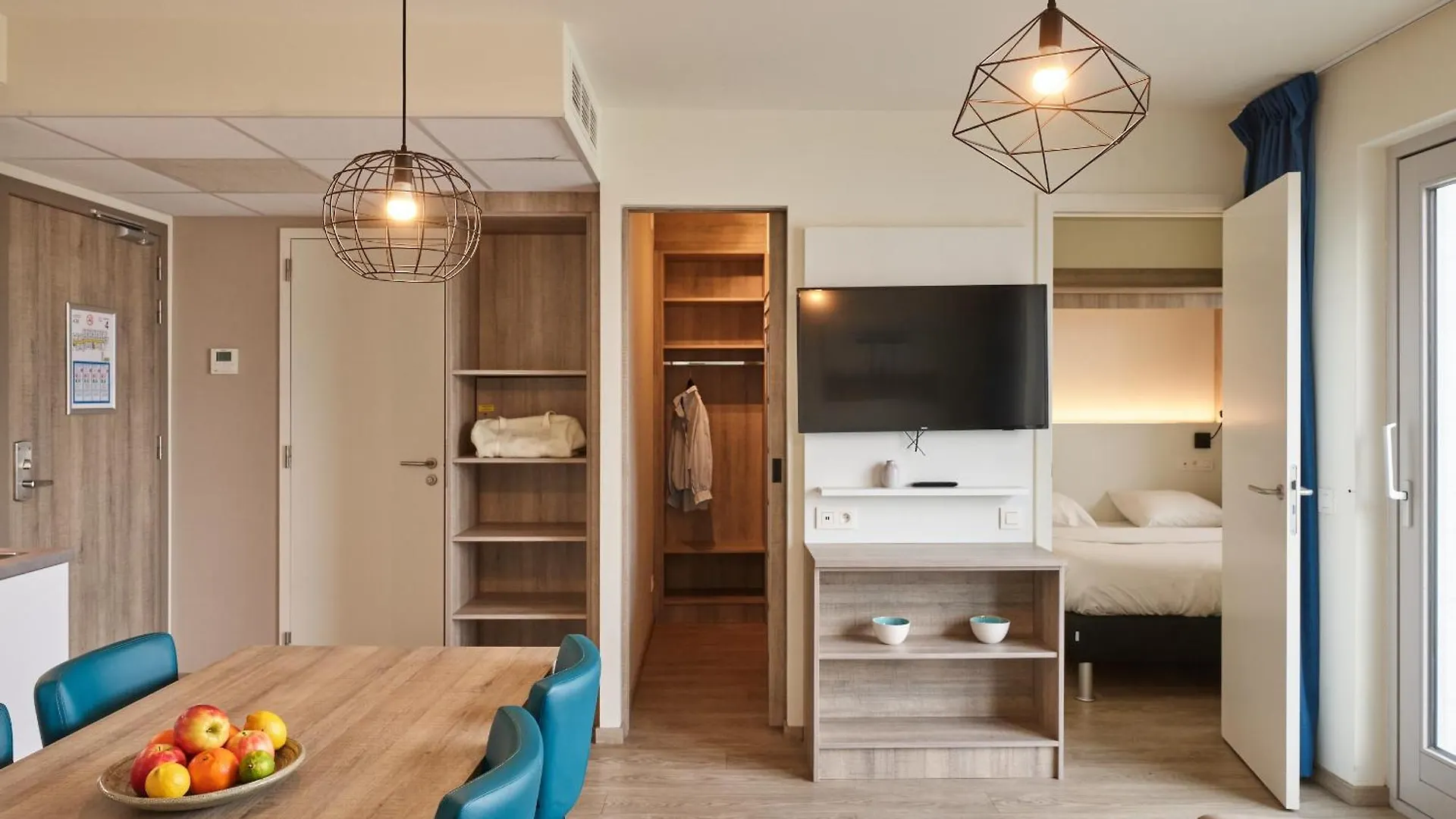 Holiday Suites Zeebrugge Apartment Bruges