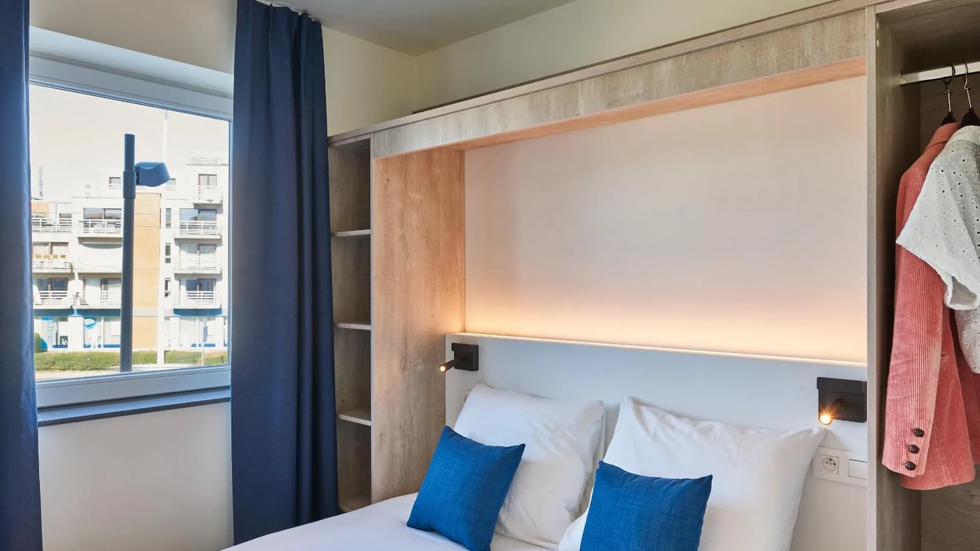 Apartment Holiday Suites Zeebrugge