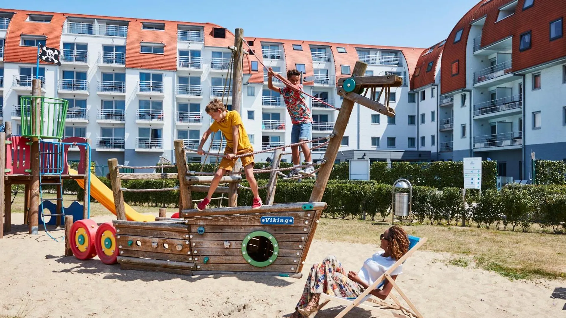 Holiday Suites Zeebrugge 0*, Bruggy